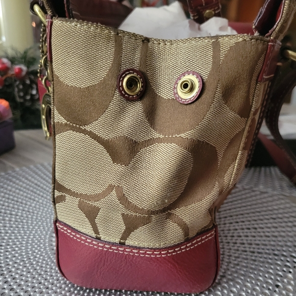 Coach Vintage Signature C Hampton EUC - Picture 8 of 12